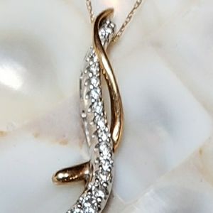 10K solid gold 16 Diamond Journey necklace